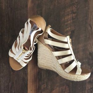 Steve Madden Cream Strap Wedges